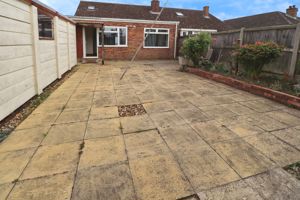 MALTINGS ROAD- click for photo gallery